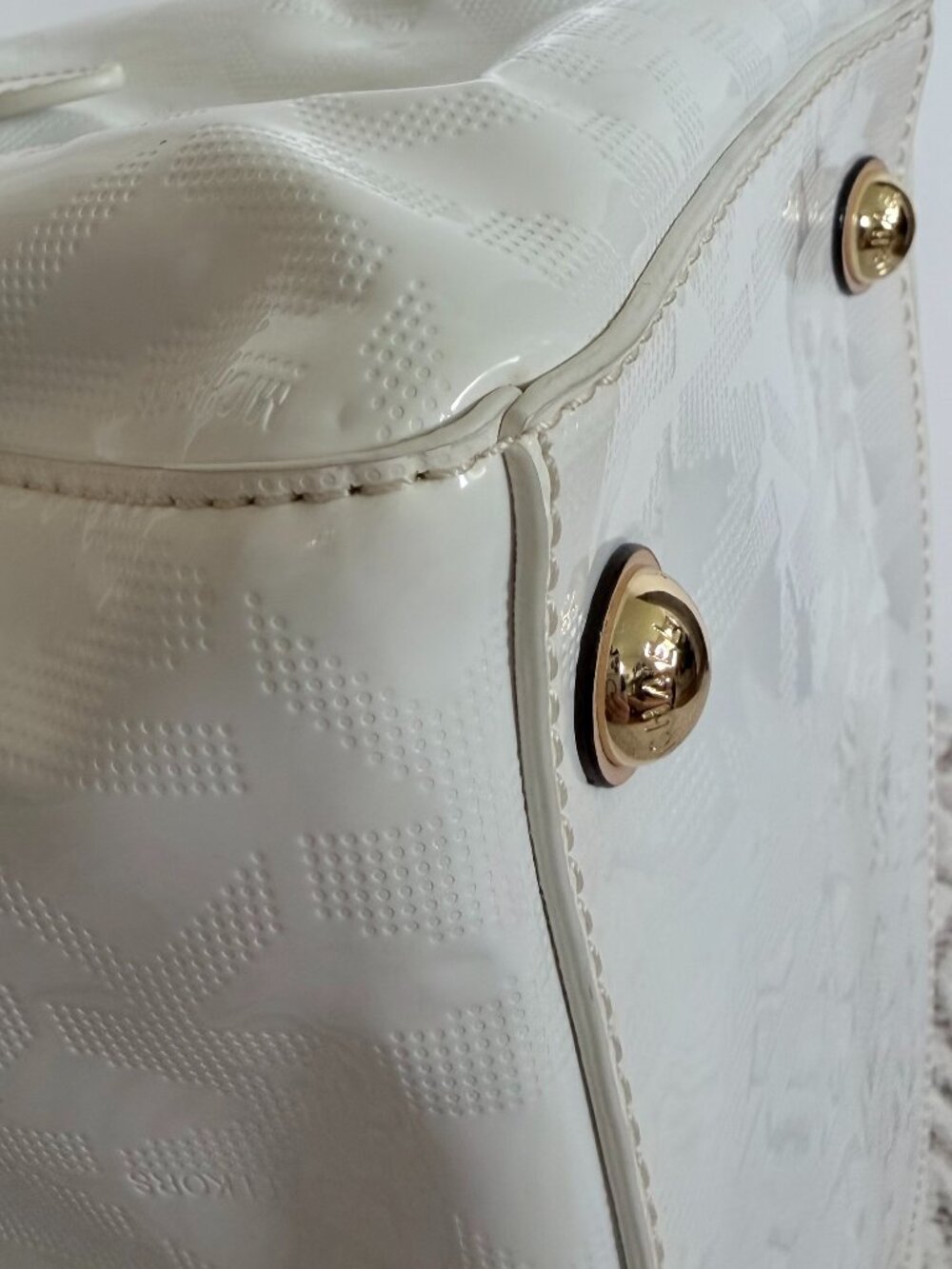 Michael Kors Grayson White & Gold Satchel - Picture 15 of 16